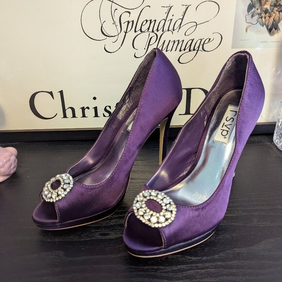 RSVP Purple Satin and Jewel Pumps - Picture 1 of 5